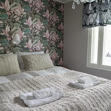 Korpieukko By Booklapland Rovaniemi