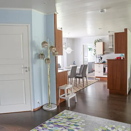 Korpieukko By Booklapland Apartamento *